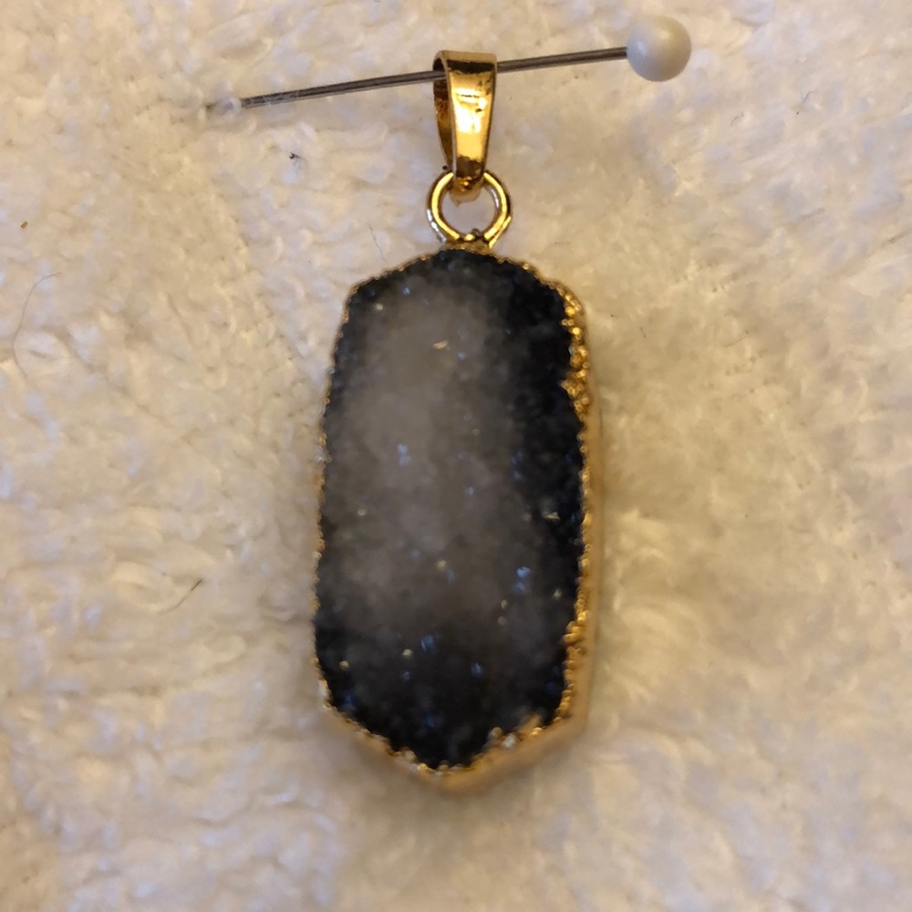 NEW Black agate Druzy geode pendant - gold plated
